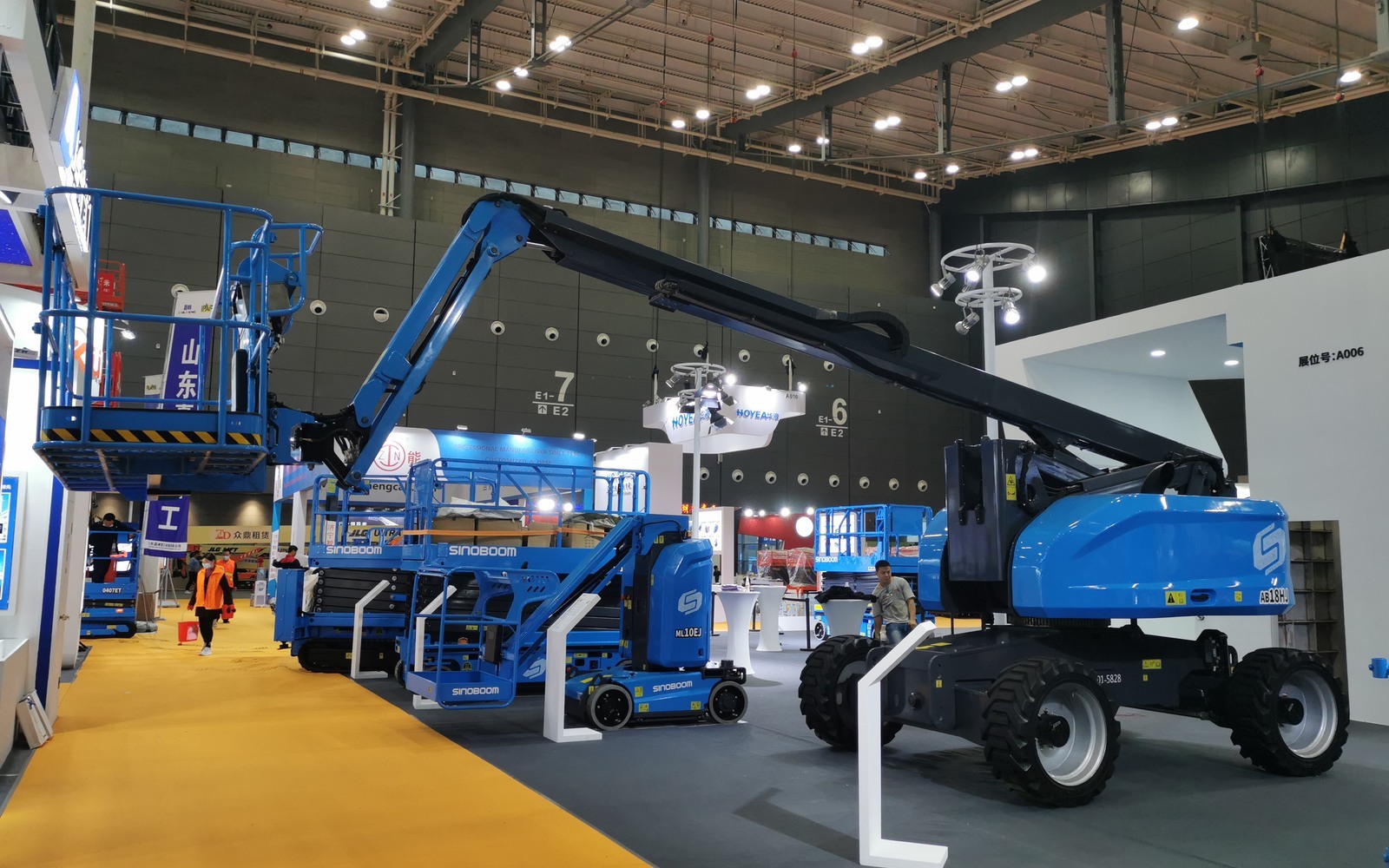 Working Capital vs. Equipment Financing for Boom Lifts